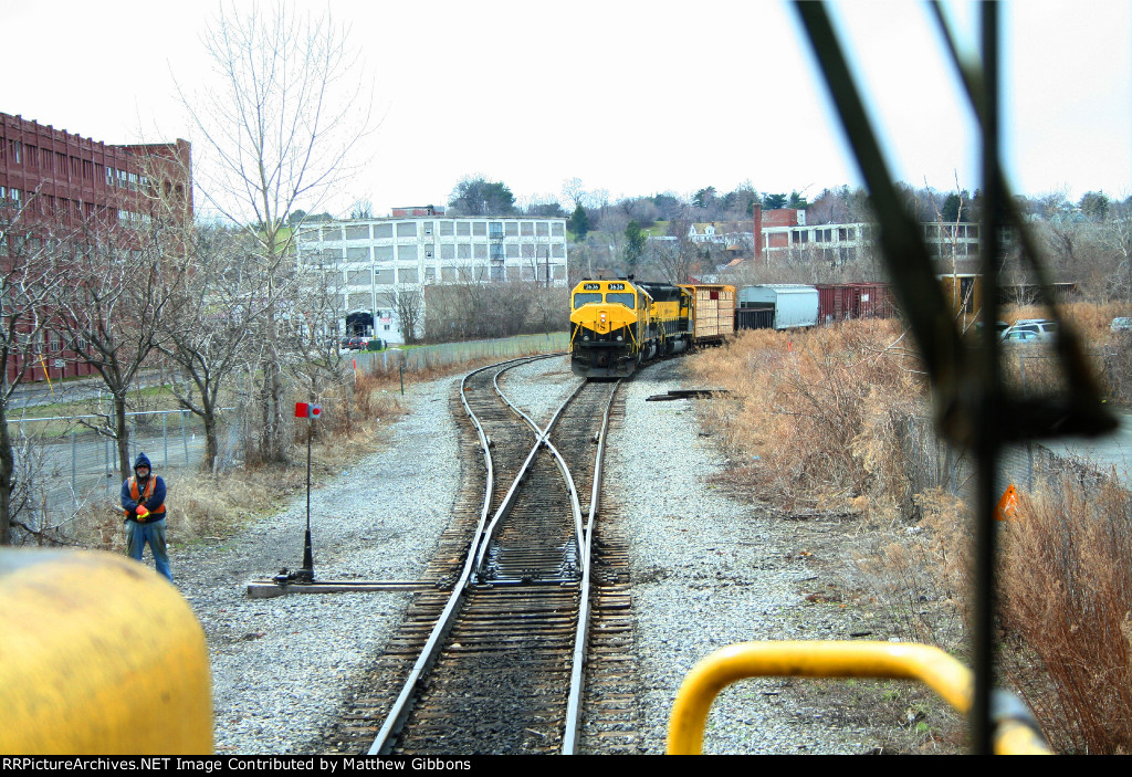 NYS&W SY-1 meets the BH-2